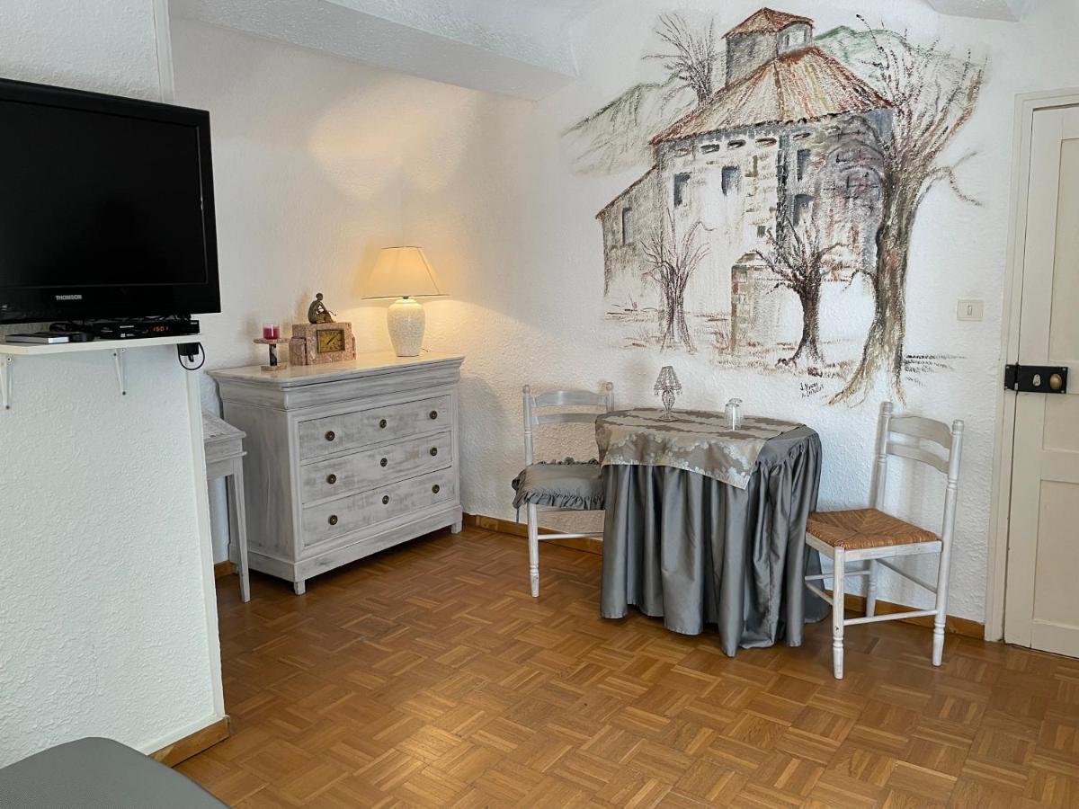 Bed and Breakfast Domaine De Majastre Bauduen Exterior foto